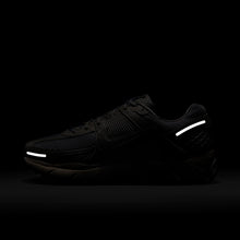 Load image into Gallery viewer, Nike Womens Zoom Vomero 5 - Triple White