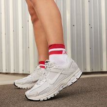 Load image into Gallery viewer, Nike Womens Zoom Vomero 5 - Triple White
