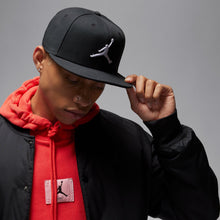 Load image into Gallery viewer, Air Jordan Jumpman Pro Cap - Black/White