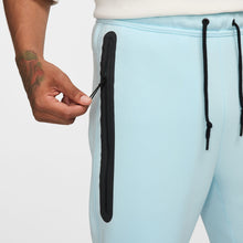Load image into Gallery viewer, Nike Sportswear Tech Fleece Joggers - Glacier Blue
