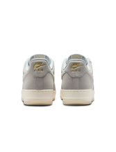 Load image into Gallery viewer, Nike Men's Air Force 1 '07 LV8 - Light Smoke Grey
