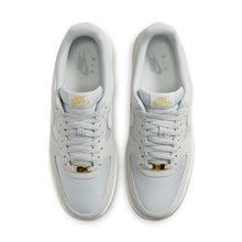 Load image into Gallery viewer, Nike Men's Air Force 1 '07 LV8 - Light Smoke Grey