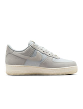 Load image into Gallery viewer, Nike Men's Air Force 1 '07 LV8 - Light Smoke Grey