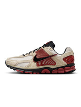 Load image into Gallery viewer, Nike Mens Zoom Vomero 5 - Desert Khaki/Black