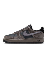 Load image into Gallery viewer, Nike Mens Air Force 1 '07 LV8 - Off Noir/Snakeskin