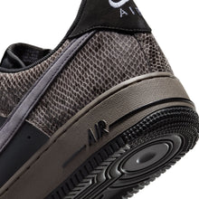 Load image into Gallery viewer, Nike Mens Air Force 1 '07 LV8 - Off Noir/Snakeskin