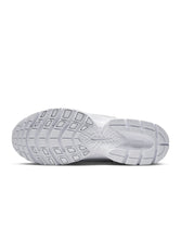 Load image into Gallery viewer, Nike Mens V5 RNR - White