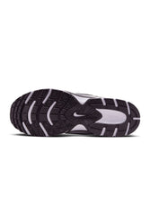 Load image into Gallery viewer, Nike Mens V5 RNR - White