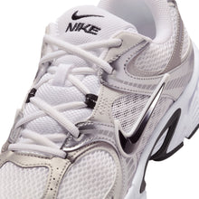 Load image into Gallery viewer, Nike Mens V5 RNR - White