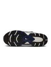 Load image into Gallery viewer, Nike Mens V5 RNR - White/Midnight Navy