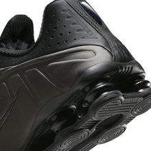 Load image into Gallery viewer, Nike Mens Shox R4 - Black