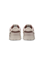 Load image into Gallery viewer, Nike Dunk Low Gore-Tex - Light Bone