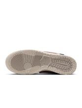 Load image into Gallery viewer, Nike Dunk Low Gore-Tex - Light Bone