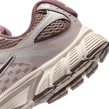 Load image into Gallery viewer, Nike Big Kids V5 Runner - Taupe Haze