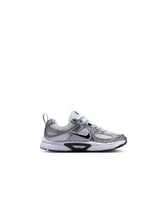 Load image into Gallery viewer, Nike (PS) V5 RNR - White/Grey
