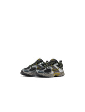 Load image into Gallery viewer, Nike (PS) V5 RNR - Olive/Flak