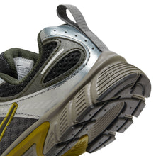 Load image into Gallery viewer, Nike (PS) V5 RNR - Olive/Flak