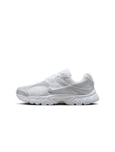 Load image into Gallery viewer, Nike Womens V5 Rnr - White