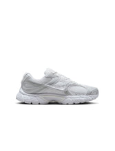Load image into Gallery viewer, Nike Womens V5 Rnr - White
