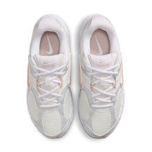 Load image into Gallery viewer, Nike Womens V5 Rnr - Summit White