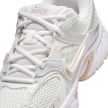 Load image into Gallery viewer, Nike Womens V5 Rnr - Summit White