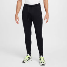 Load image into Gallery viewer, Nike Mens Tech Fleece Joggers - Black