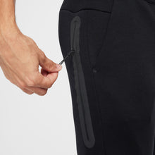 Load image into Gallery viewer, Nike Mens Tech Fleece Joggers - Black