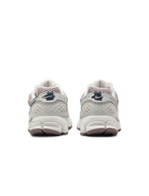 Load image into Gallery viewer, Nike Womens Zoom Vomero 5 - Vast Grey