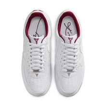 Load image into Gallery viewer, Nike Mens Kobe Air Force 1 Low - White/Team Red