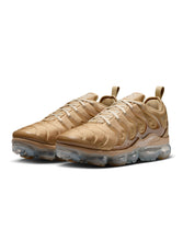Load image into Gallery viewer, Nike Mens Air VaporMax Plus - Parachute Beige