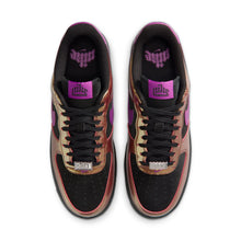 Load image into Gallery viewer, Nike Mens Air Force 1 ’07 Lv8 - Black/Bold Berry