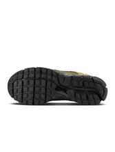 Load image into Gallery viewer, Nike Mens Zoom Vomero 5 - Premium Olive