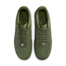 Load image into Gallery viewer, Nike Mens Air Force 1 '07 - Army Olive