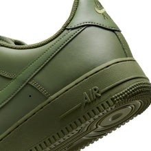Load image into Gallery viewer, Nike Mens Air Force 1 '07 - Army Olive