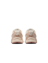 Load image into Gallery viewer, Nike Womens V5 Runner - Soft Pearl