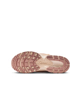 Load image into Gallery viewer, Nike Womens V5 Runner - Soft Pearl