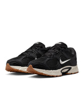 Load image into Gallery viewer, Nike Mens V5 RNR - Black/Gum