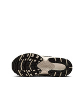 Load image into Gallery viewer, Nike Womens V5 RNR - Light Orewood Brown