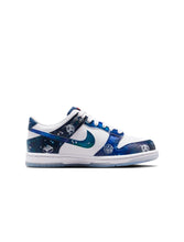 Load image into Gallery viewer, Nike Big Kids Dunk Low x LEGO® Collection - Brave Blue