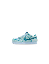 Load image into Gallery viewer, Nike (PS) Dunk Low - Abdominal Snowman
