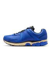 Load image into Gallery viewer, Nike Mens Zoom Vomero 5 - Hyper Royal