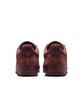 Load image into Gallery viewer, Nike Mens Air Force 1 Low Retro Premium - Red Sepia