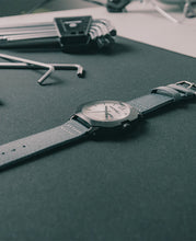 Load image into Gallery viewer, Apex (Black/Silver) Watch