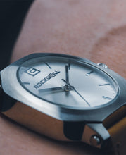 Load image into Gallery viewer, Apex (Silver) Watch
