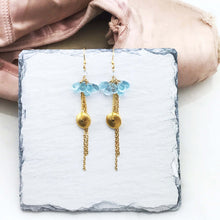 Load image into Gallery viewer, Amethyst En Pointe Earrings