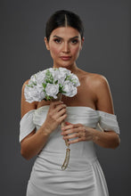 Load image into Gallery viewer, Bridesmaid Bouquet, Quinceañera Bouquet