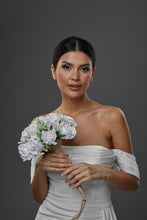 Load image into Gallery viewer, Bridesmaid Bouquet, Quinceañera Bouquet