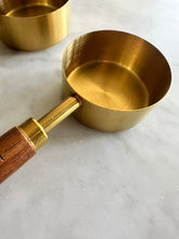 Load image into Gallery viewer, Montecito Acacia Wood and Gold Measuring Cups – Modern Kitchen Essentials