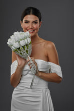 Load image into Gallery viewer, Bridesmaid Bouquet Holder, Bridal Accessories