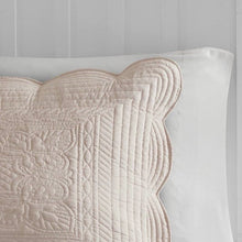Load image into Gallery viewer, King Size 3 Piece Reversible Scalloped Edges Microfiber Quilt Set in Blush
